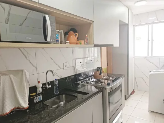 Imagem Apartamento com 3 dormitórios e 2 vagas de garagem na Avenida Brasil em Balneário Camboriú