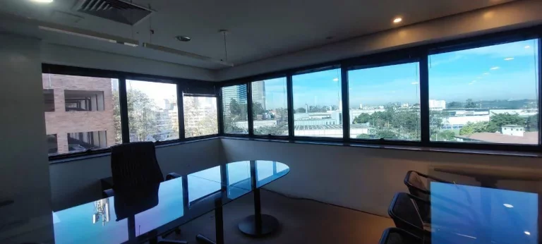 Imagem Sala comercial para locação ou venda /Edifício Alphaville / Metropolitana