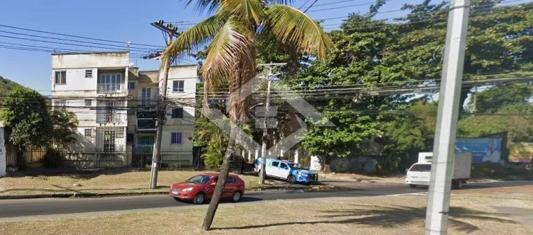 Imagem Apartamento Térreo Reformado de 2 Quartos em Campo Grande
