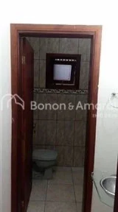 Imagem Excelente sobrado em condomínio tranquilo e arborizado, com 196 m² de construção em terreno ampl...
