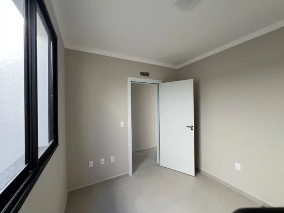 Imagem Casa / Sobrado para Venda em Florianópolis / SC no bairro Ingleses do Rio Vermelho