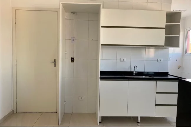 Imagem Apartamento moderno com cozinha integrada à sala, 2 quartos e 1 vaga para locação na Freguesia do Ó