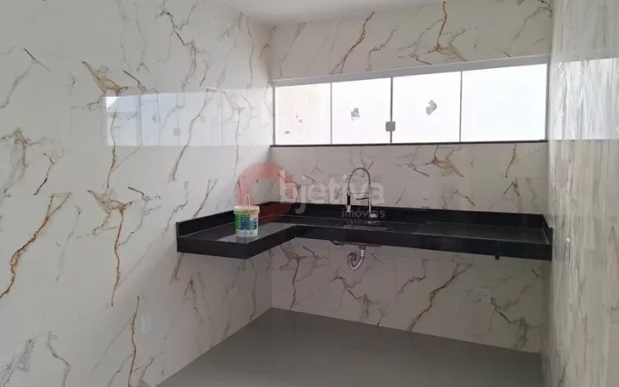 Imagem Excelente casa de 3 quartos com suite - Vila do Peró - Cabo Frio.