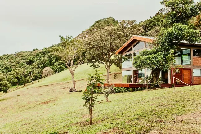 Imagem Casa Alto Padrão | Conforto Contemporâneo e Investimento Sólido