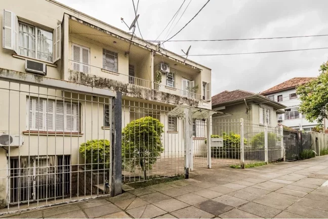 Imagem Apartamento à venda em Porto Alegre, Petrópolis, com 2 quartos, 85,7m2