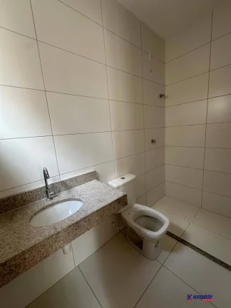Imagem VENDO CASAS 3/4 SENDO 3 SUITES - CONDOMINIO LATAI / SIM