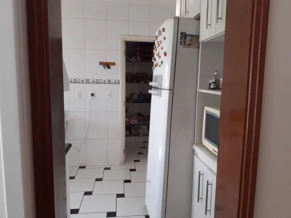 Imagem Excelente apartamento de 123 m2 de área útil ,na melhor localização da Vila Monteiro.Em condomí...