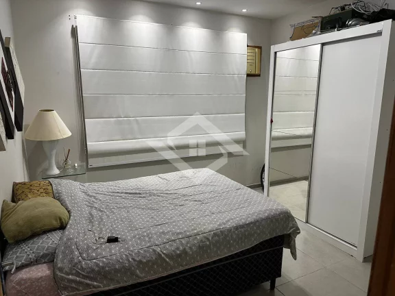 Imagem CASA DÚPLEX COM PÉ DIREITO ALTO LINDA TAQUARA NAO ACEITA FINANCIAMENTO