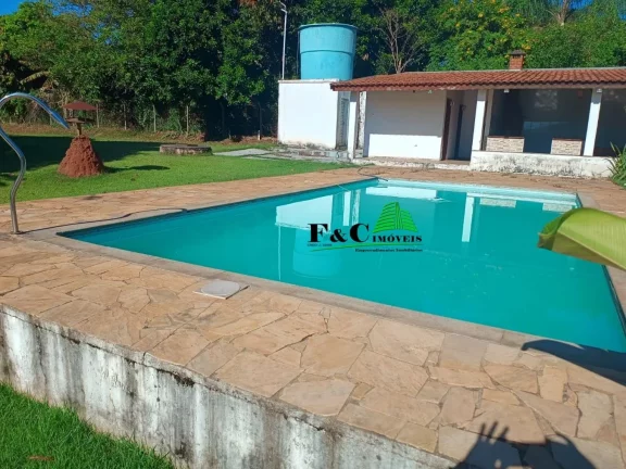 Imagem Chácara para Venda em Limeira, Bairro dos Pires, 3 dormitórios, 1 suíte, 3 banheiros, 1 vaga