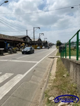 Imagem DELGADO aluga GALPÃO com 300m2 Coberto e mais 350m2 de terreno (area descoberta) de frente Rod. Gov. Mario Covas ( BR 101) (passarela), Itaborai-RJ.