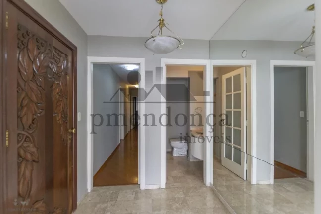 Imagem Apartamento à venda na Rua Itacolomi com 3 quartos ( 1 suíte ) e 2 vagas, 143m2