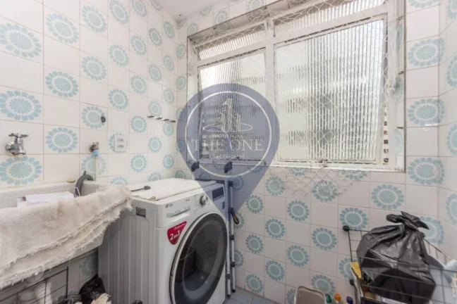 Imagem Apartamento à venda na Bela Vista, São Paulo-SP: 2 quartos, 2 salas, 1 banheiro, 1 vaga e 57,00 m² de área. Venha conferir!
