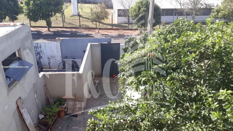 Imagem Casa / Sobrado para Venda em Tatuí, Residencial Astória, 4 dormitórios, 1 suíte, 2 banheiros, 2 vagas