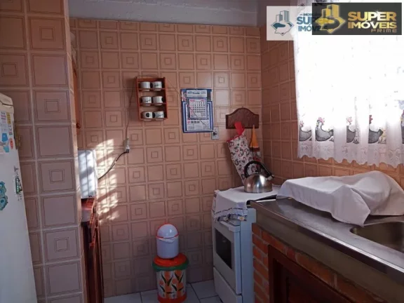 Imagem Casa Padrão para Venda em Laranjal Pelotas-RS - 2215
