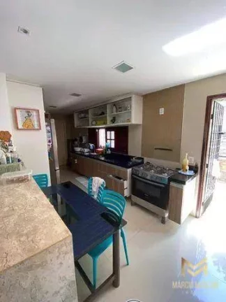 Imagem Casa com 4 suítes à venda, 400 m² por R$ 1.800.000 - Mangabeira - Eusébio/CE