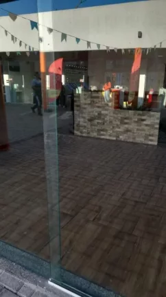 Imagem Box/Garagem para alugar por R$ 2.400,00/mês - Jardim São João - Ferraz de Vasconcelos/SP
