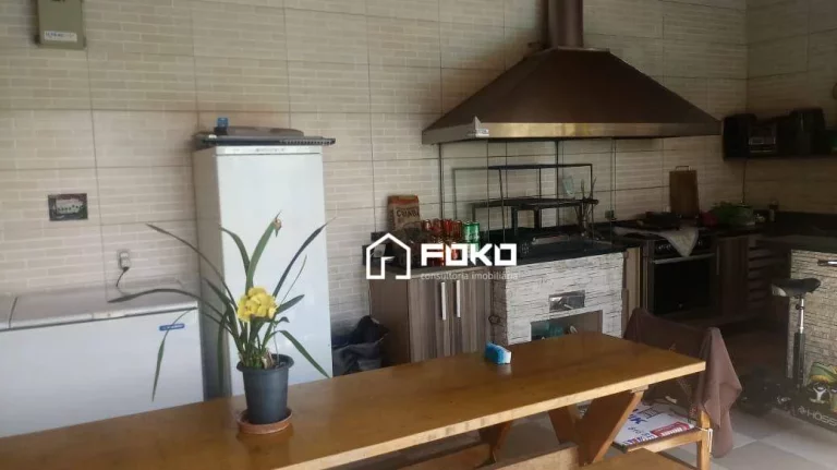 Imagem Sobrado em condomínio com 4 dormitórios à venda, 585 m² por R$ 2.340.000 - Vila Rosália - Guarulhos/SP