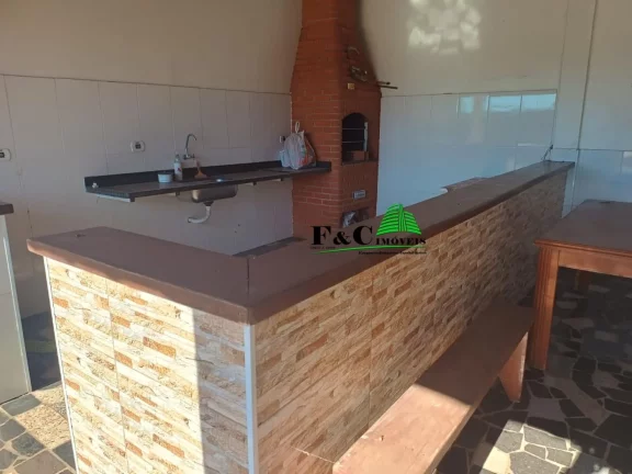 Imagem Chácara para Venda em Limeira, Bairro dos Pires, 3 dormitórios, 1 suíte, 3 banheiros, 1 vaga