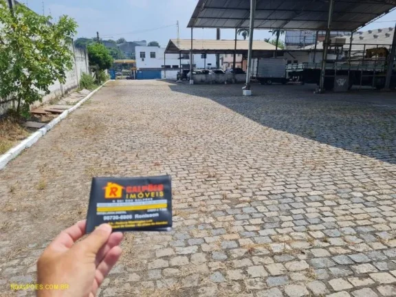 Imagem Galpão para Locação em DUQUE DE CAXIAS, Parque Duque, 2 banheiros