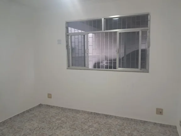 Imagem Casa para Venda em Rio de Janeiro, Campo Grande, 3 dormitórios, 2 banheiros, 2 vagas