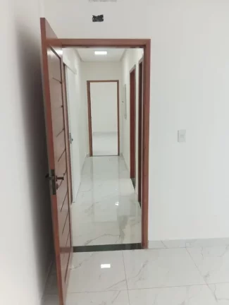 Imagem Casa nova térrea, no condomínio Quinta das Marinas , com 3 suítes sendo uma com closet , 4 vagas de garagem, pronta para ser financiada