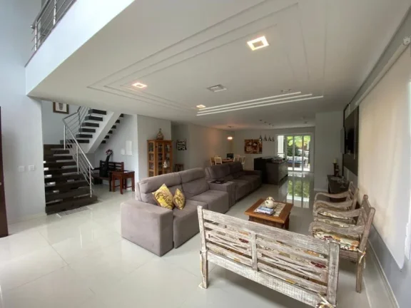 Imagem Casa em Condominio 5 Dormitórios - Bairro Atlantida