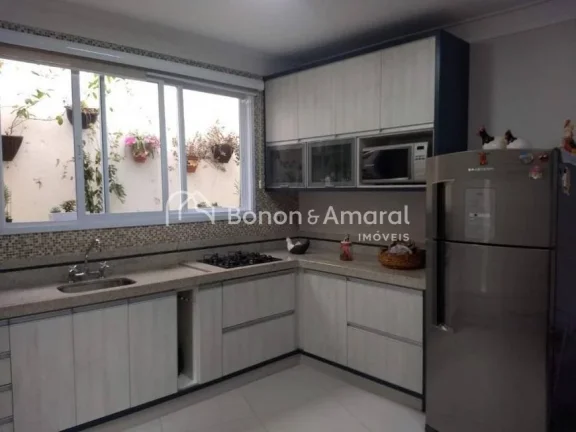 Imagem Casa com três quartos à venda, 200 m² por R$ 840.000,00 - Taquaral - Campinas/SP

Linda casa à v...