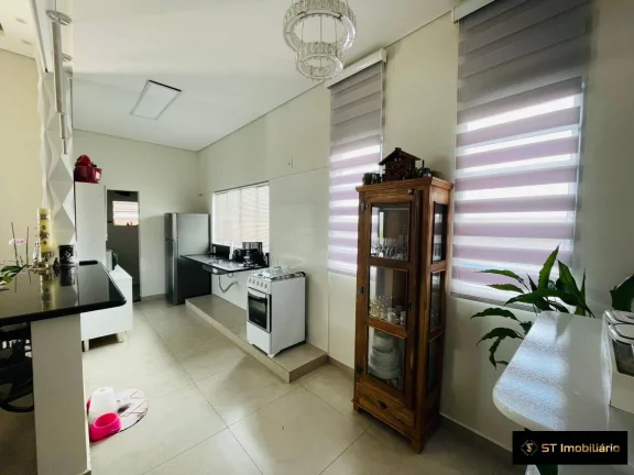 Imagem Linda Casa com Piscina em Bairro Vista Alegre em Bragança Paulista