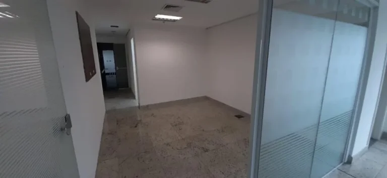 Imagem Sala Comercial em Alphaville 100m²
