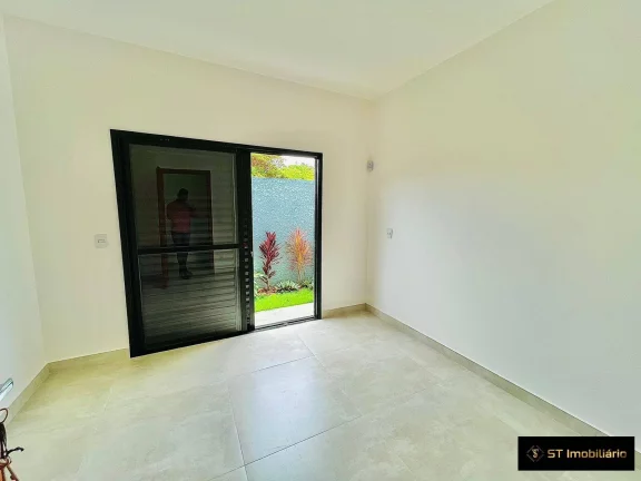 Imagem Casa com 3 dormitórios para Locação em Atibaia - Jardim Estância Brasil!