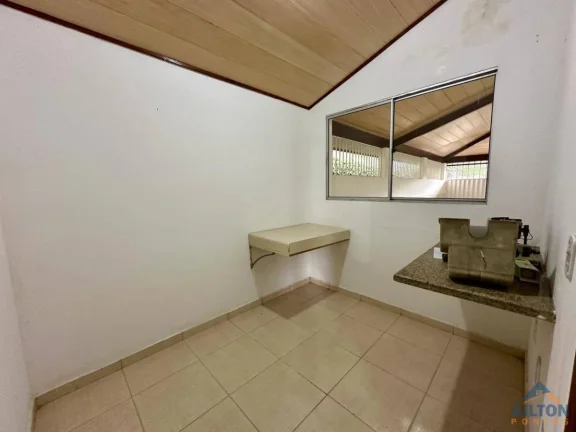 Imagem Chácara com excelente casa, composta de 4 quartos, Localizada entre a Praia de Ubú e Jabaquara.