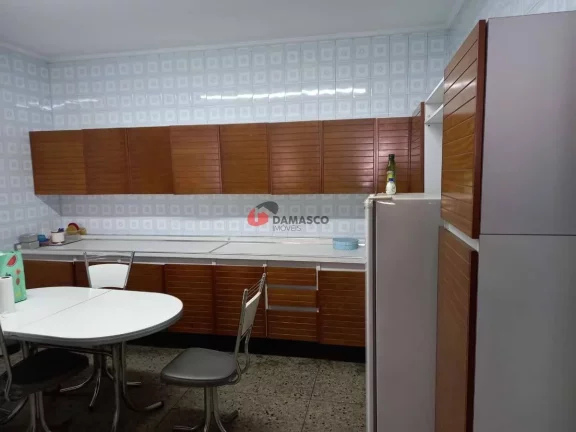 Imagem Sobrado à venda 3 Quartos, 1 Suite, 2 Vagas, 209M², Campestre, Santo André - SP