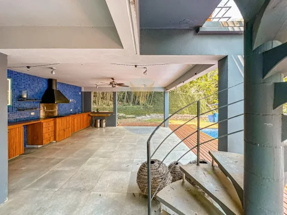 Imagem Casa em Condomínio a Venda no bairro Granja Viana - Carapicuíba, SP