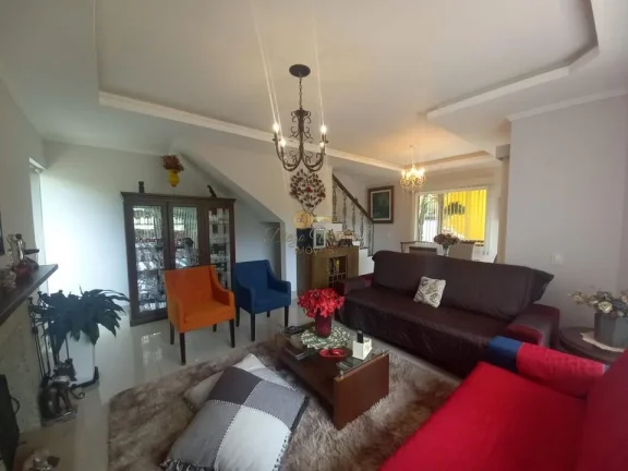 Imagem Casa em Condomínio para Venda em Teresópolis / RJ no bairro Vargem Grande
