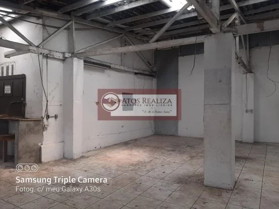 Imagem Aluga-se Galpão de Esquina em Jardim Cliper - São Paulo