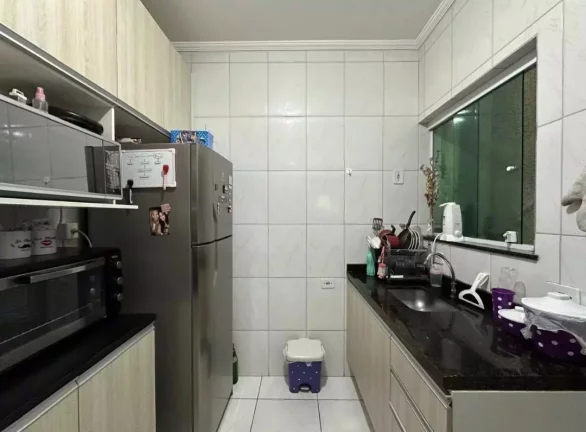Imagem Oportunidade única! Casa à venda em Itaquera, São Paulo-SP: 2 quartos, 1 sala, 1 banheiro, 1 vaga de garagem.