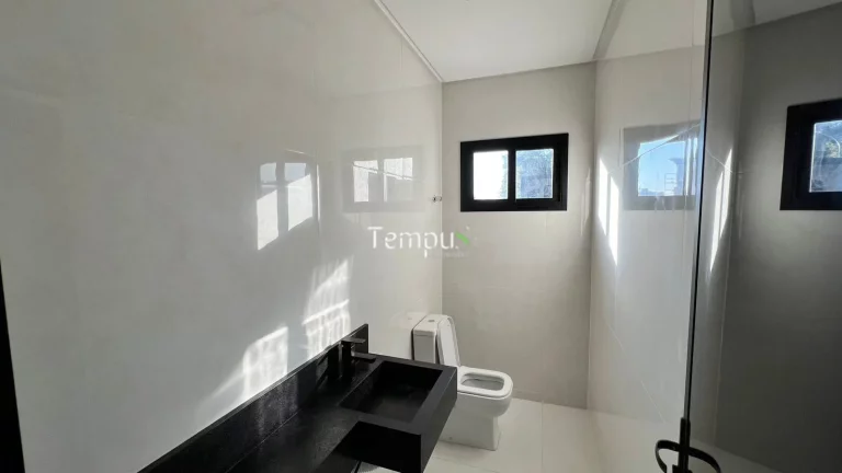 Imagem Jardins França - Casa alto padrão, Jardins França - Goiânia/GO, Área privativa: 242m² 3 SUÍTES PLENAS