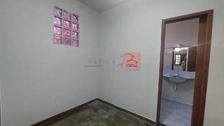 Imagem Casa para Venda em Maricá/RJ - 4 Dorm. 213 m2 Área Útil