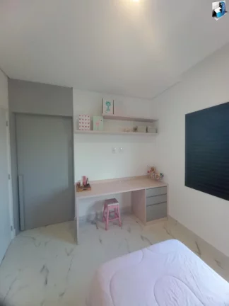 Imagem Maravilhosa casa no Condomínio Village Manacá - Cesário Lange/SP.