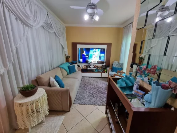 Imagem Sobrado para venda com 3 dormitórios, 130m², 2 vagas Vila Pires em Santo André