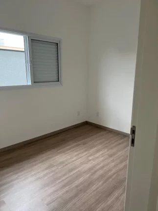 Imagem Oportunidade Linda Casa 3 Dorms sendo uma Suíte - Cond. Malibu
