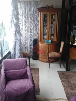 Imagem Apartamento com 4 dormitórios à venda, 240 m² por R$ 3.200.000,00 - Icaraí - Niterói/RJ