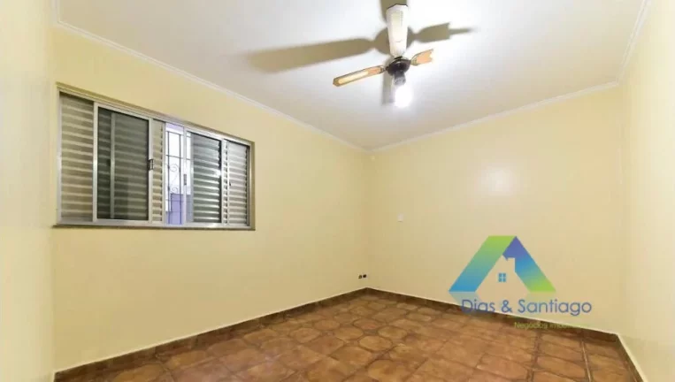 Imagem PAULICEIA Sobrado 310M², 4 dormitórios, 1 suíte, 4 vagas com ótima localização e valor !!!