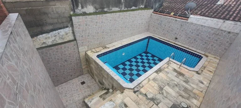 Imagem CASA COM 53 m² - MARACANÃ - PRAIA GRANDE SP