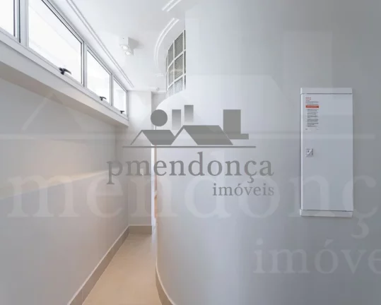 Imagem Higienopolis, Apartamento reformado, 3 dormts 2 suites,com 210 m2