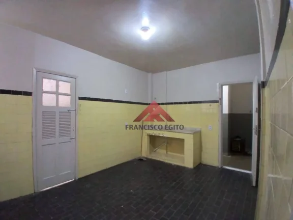 Imagem Apartamento com 3 dormitórios à venda, 114 m² por R$ 300.000,00 - Galo Branco - São Gonçalo/RJ