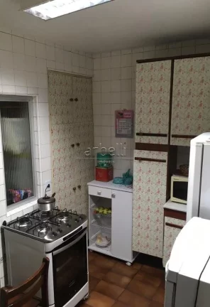 Imagem Apartamento com 70M², 2 dormitórios, cozinha, área de serviços, sala e 1 banheiro. Apartamento c...