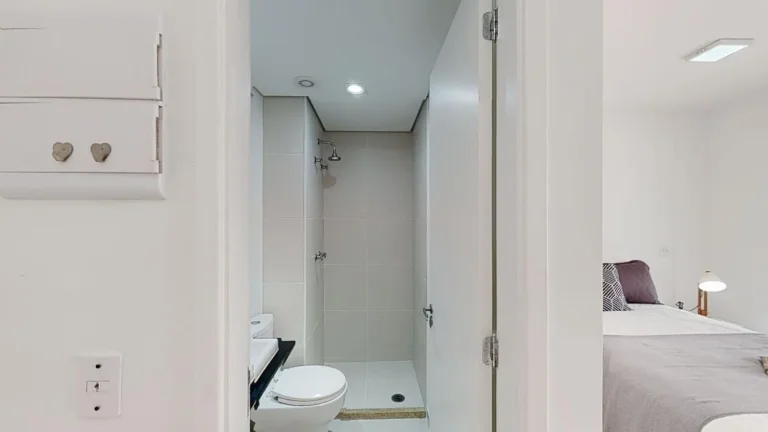 Imagem Apartamento 69M², 1Q, 1 Banheiro, 1 Vaga, Varanda, Academia, Piscina, Churrasqueira, Quadra, Espaço Gourmet, Salão de Festas e Jogos, Playground.