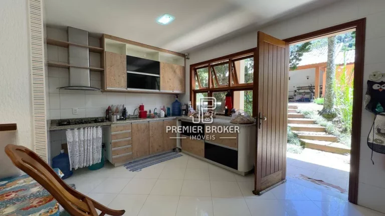 Imagem Casa à venda, 400 m² por R$ 3.500.000,00 - Quebra Frascos - Teresópolis/RJ