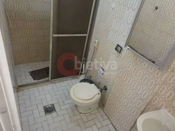Imagem Apartamento com 2 dormitórios à venda, 60 m² por R$ 370.000,00 - Centro - Cabo Frio/RJ